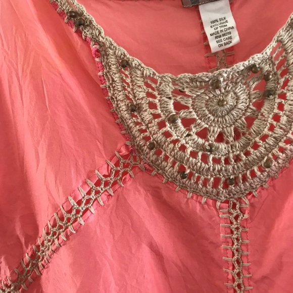 Top - Picture 2 of 8